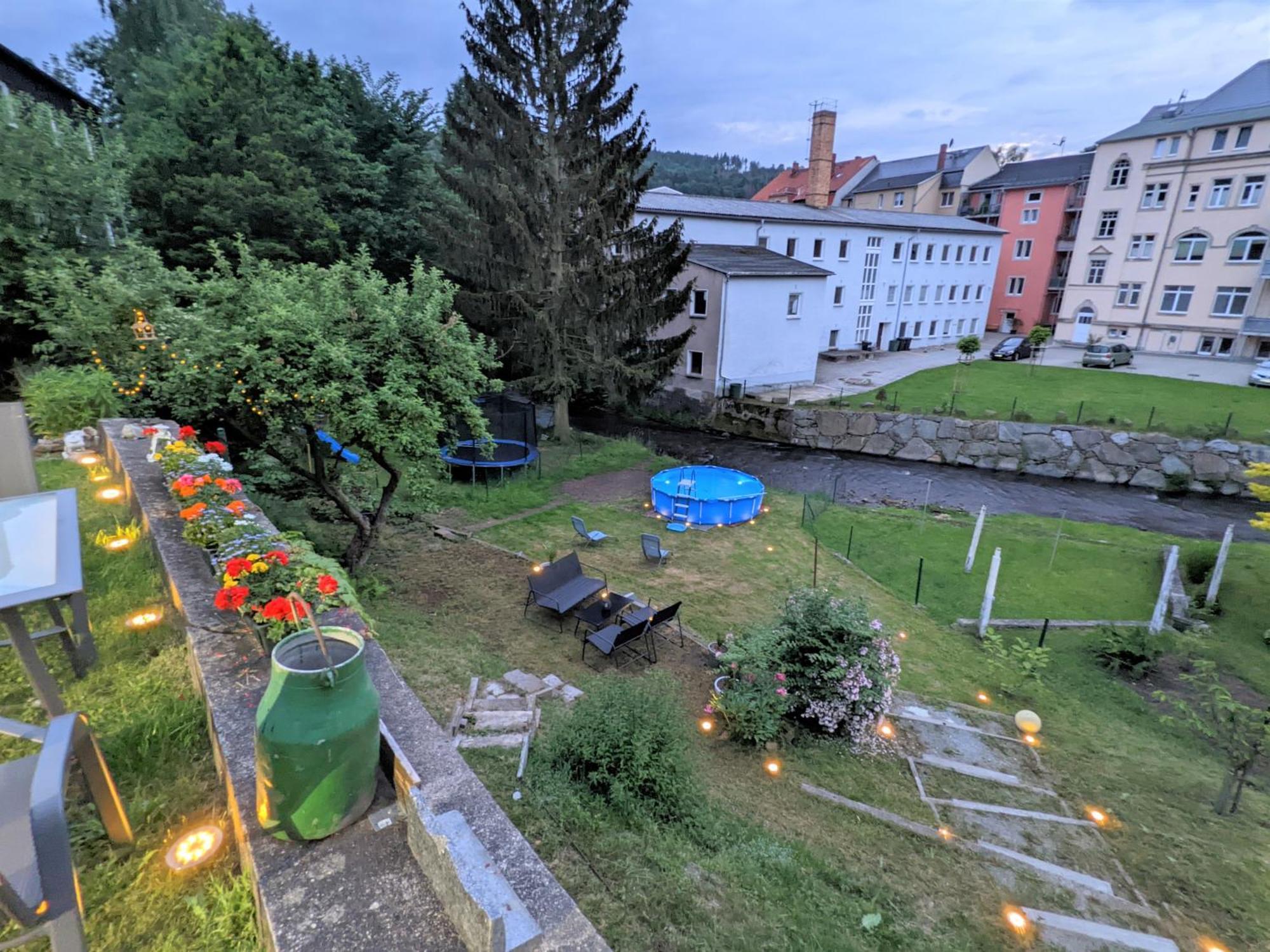 Hw3 - Urlaubsmagie - Helle, Grosse Wohnung Mit Pool Зебниц Екстериор снимка
